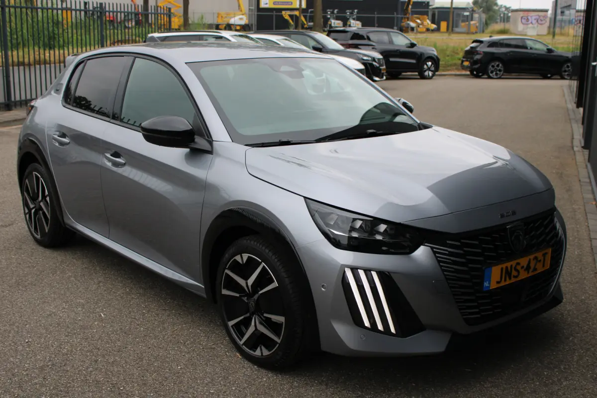 1.2 Hybrid GT | Automaat | NL auto | 360 camera | Keyless | Navigatie  | Apple carplay & Android auto |