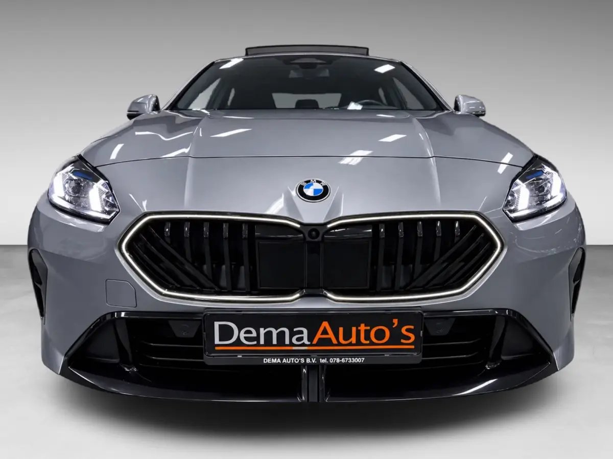 220 M Sport Design Edition NW-PRIJS 68.DEURO FULL-OPTION!!