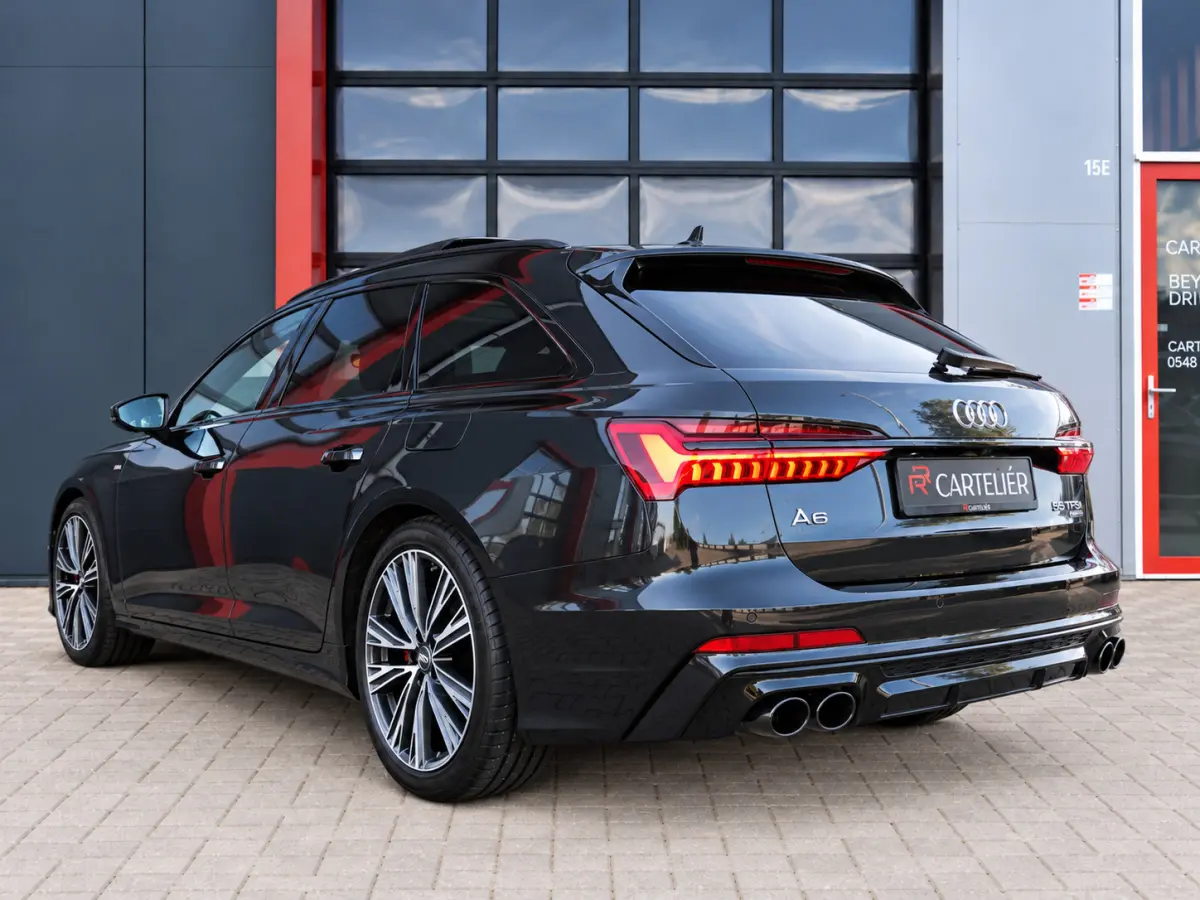 55 TFSI e S-Line Quattro Competition | Pano | B&O | Head-Up | Memory | Digital Dash | Matrix Led | Adaptive Cruise | Trekhaak | Leder - Alcantara | Camera | Carplay | Keyless | Stoelverwarmi