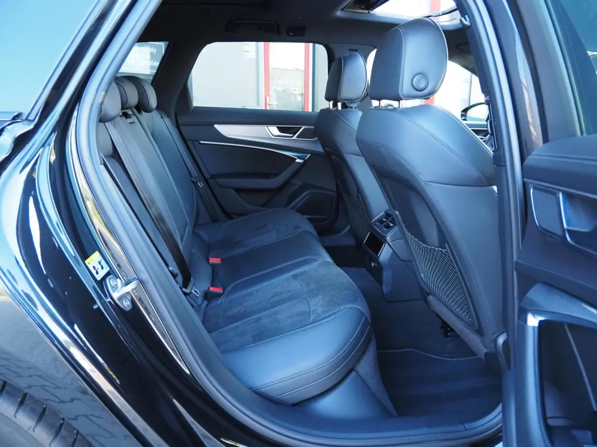 55 TFSI e S-Line Quattro Competition | Pano | B&O | Head-Up | Memory | Digital Dash | Matrix Led | Adaptive Cruise | Trekhaak | Leder - Alcantara | Camera | Carplay | Keyless | Stoelverwarmi