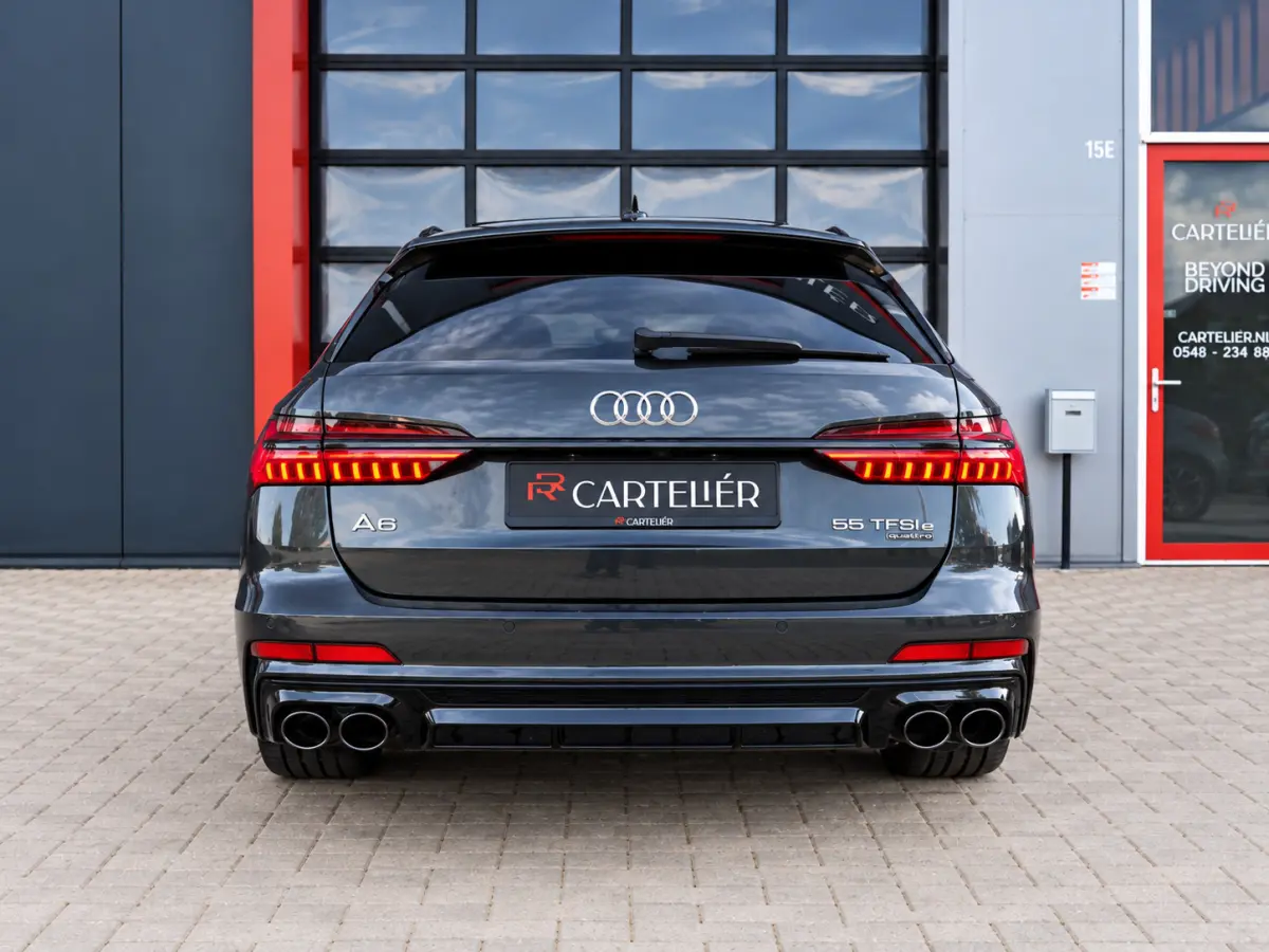 55 TFSI e S-Line Quattro Competition | Pano | B&O | Head-Up | Memory | Digital Dash | Matrix Led | Adaptive Cruise | Trekhaak | Leder - Alcantara | Camera | Carplay | Keyless | Stoelverwarmi
