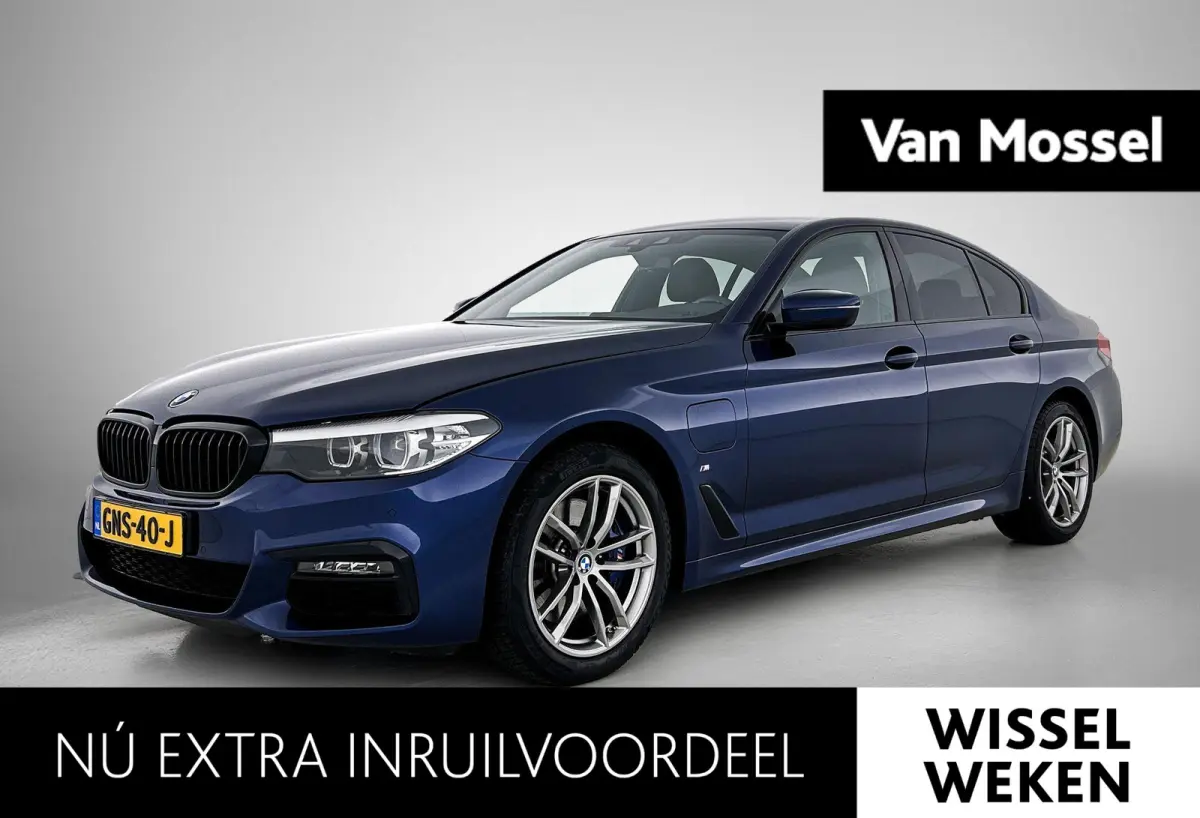 530e iPerformance High Executive | ACHTERUITRIJCAMERA | APPLE CARPLAY - ANDROID AUTO | STOELVERWARMING | NAVIGATIE | ELEKTRISCHE KOFFERKLEP | ELEKTRISCHE STOELEN | SFEERVERLICHTING |