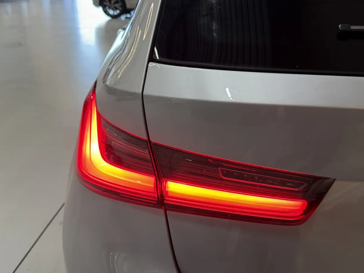 330e eDrive Edition Garantie|SOH 93%|LED|Leder|Navi|Carplay|PDC|Cruise|Clima|Rijklaar
