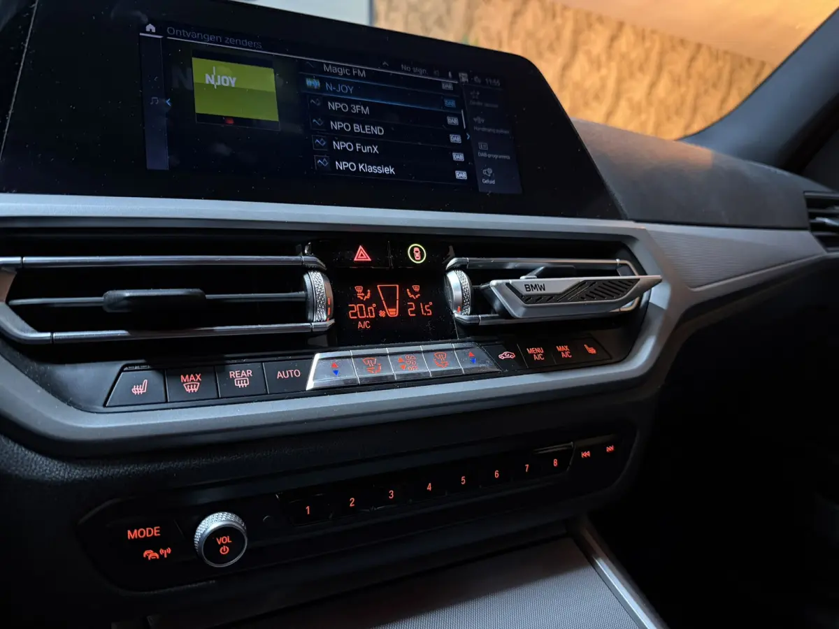 330e eDrive Edition Garantie|SOH 93%|LED|Leder|Navi|Carplay|PDC|Cruise|Clima|Rijklaar