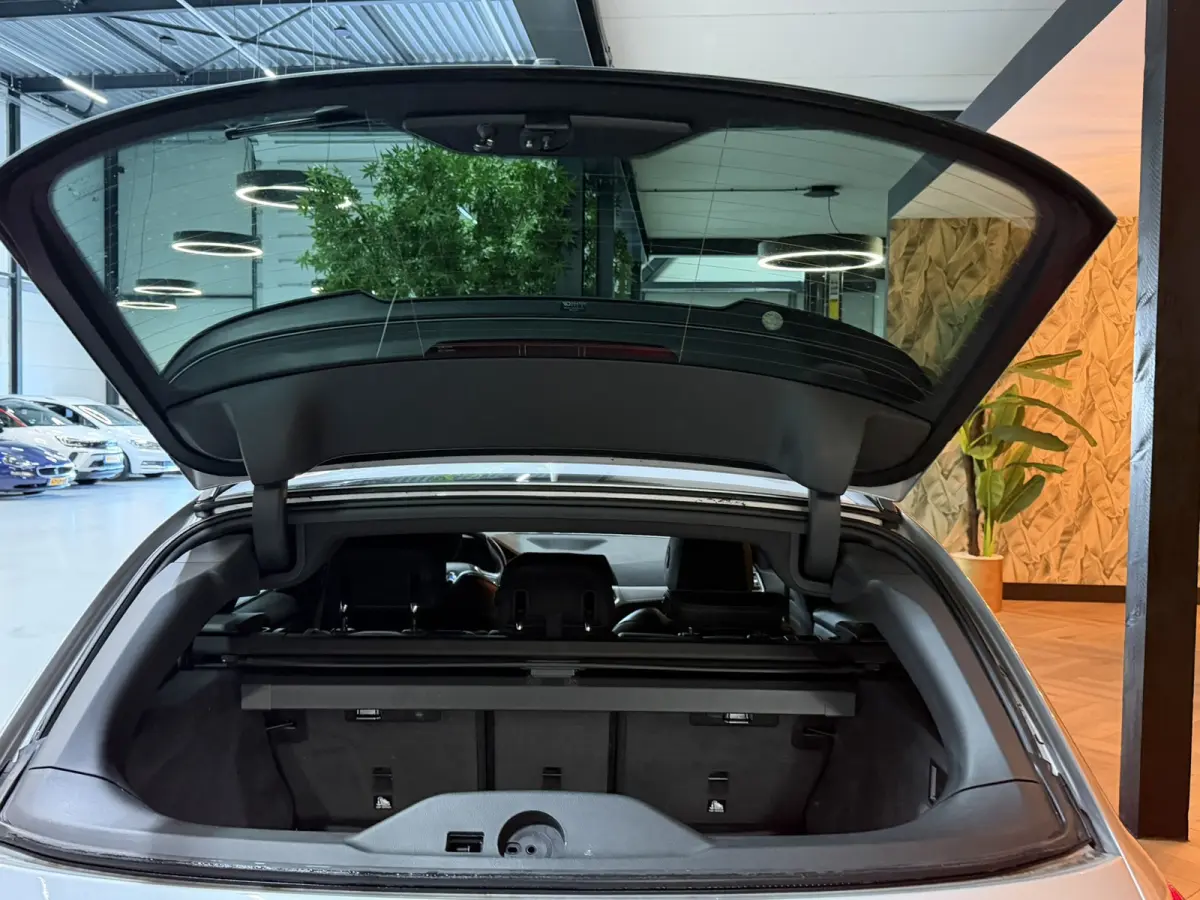 330e eDrive Edition Garantie|SOH 93%|LED|Leder|Navi|Carplay|PDC|Cruise|Clima|Rijklaar