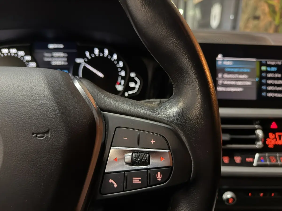 330e eDrive Edition Garantie|SOH 93%|LED|Leder|Navi|Carplay|PDC|Cruise|Clima|Rijklaar