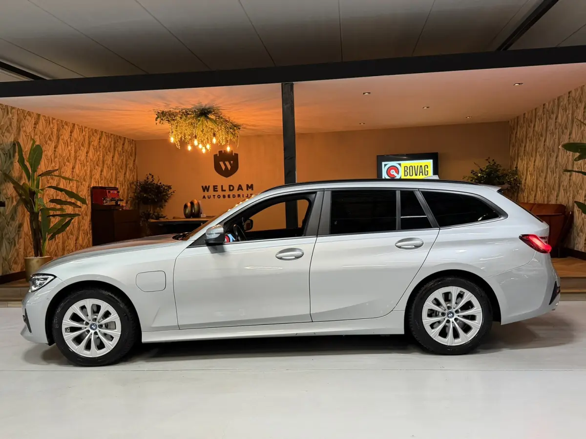 330e eDrive Edition Garantie|SOH 93%|LED|Leder|Navi|Carplay|PDC|Cruise|Clima|Rijklaar