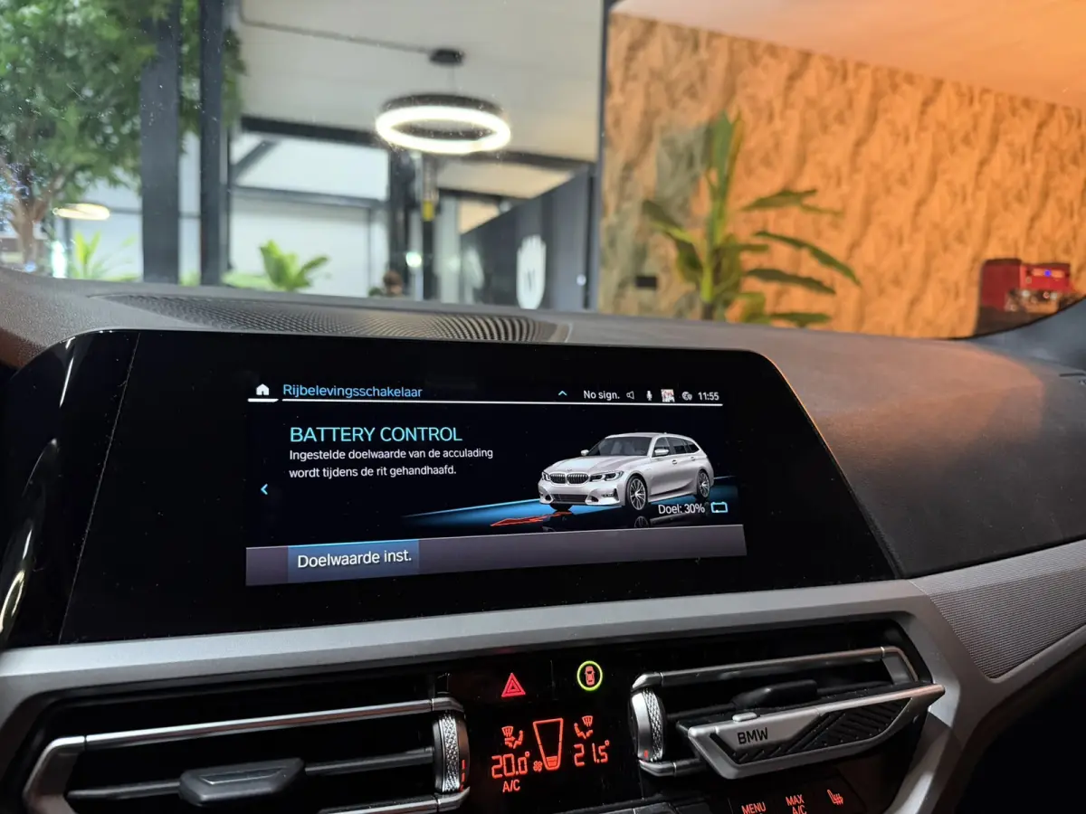 330e eDrive Edition Garantie|SOH 93%|LED|Leder|Navi|Carplay|PDC|Cruise|Clima|Rijklaar