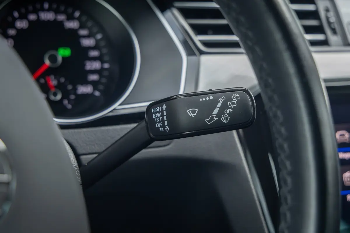 1.4 TSI PHEV GTE Business | ACC | Stoelverwarming | Camera | LED Matrix | 17'' | | Achteruitrijcamera | Cruise control adaptief | Elektrisch bedienbare achterklep met sensorsturing