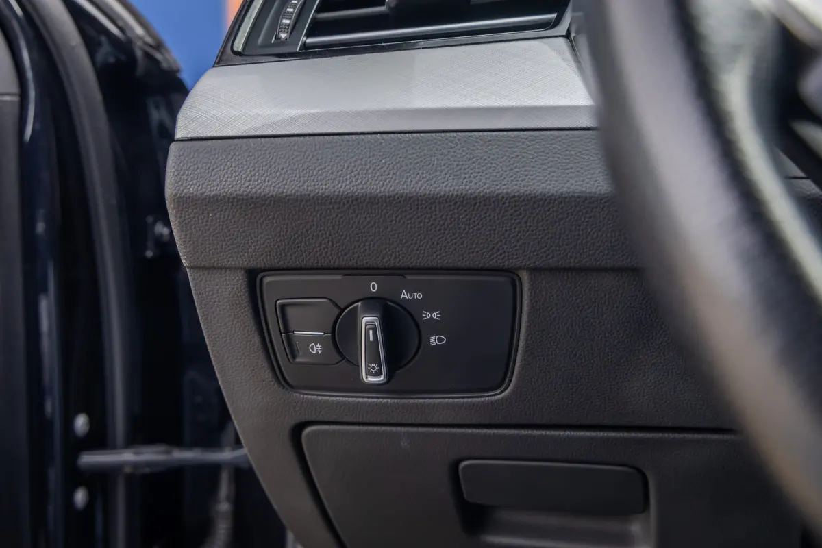 1.4 TSI PHEV GTE Business | ACC | Stoelverwarming | Camera | LED Matrix | 17'' | | Achteruitrijcamera | Cruise control adaptief | Elektrisch bedienbare achterklep met sensorsturing