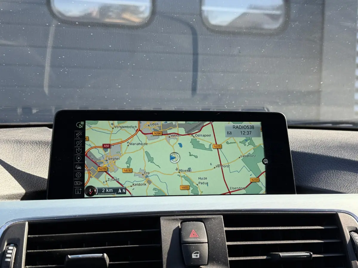 320i Centennial High Executive | Navigatie | Lederen Bekleding | Climate Control | Elektrische Achterklep |