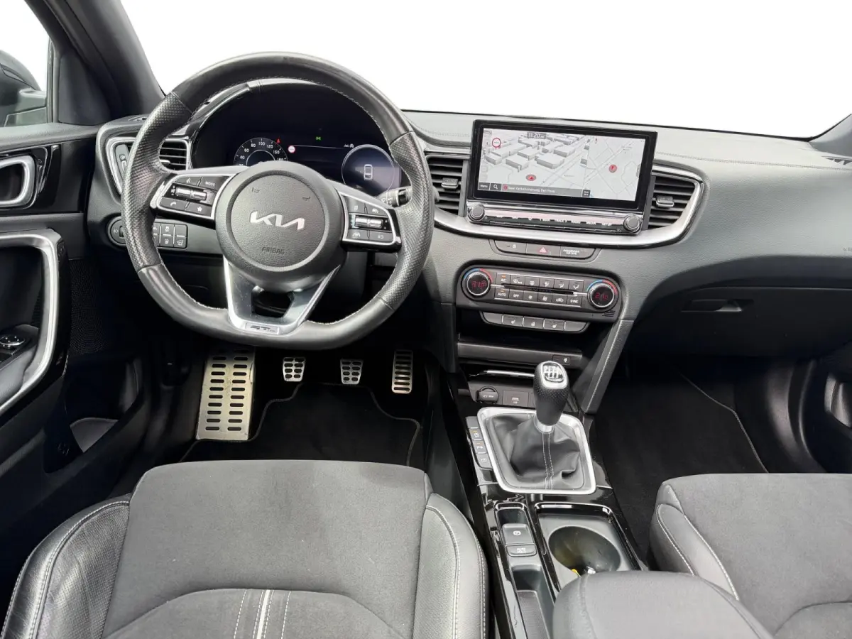 1.5 T-GDi GT-Line 1e Eigenaar | Dealer onderhouden | Open dak | Stoel & Stuur verwarming | Navigatie | Apple CarPlay & Android Auto | Fabrieksgarantie 13-10-2030 +3x 1 jaar* | NAP