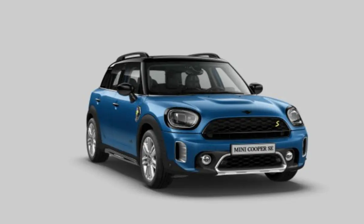 Cooper ALL4 Panoramadak - Active Cruise Control - Harman Kardon - Head up - Elektrisch verstelbare/verwarmde stoelen - Visibility -Package - Comfort acces -Elektrisch inklapbare buitenspiege