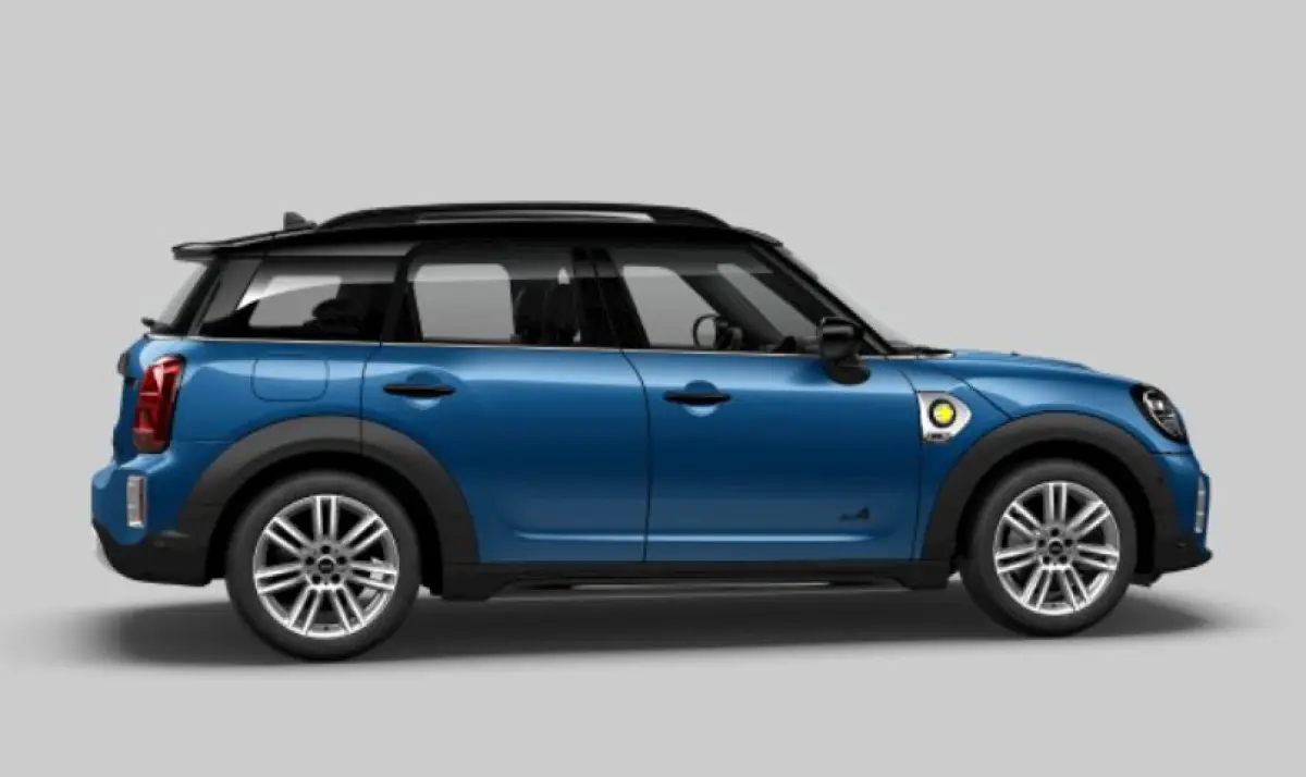 Cooper ALL4 Panoramadak - Active Cruise Control - Harman Kardon - Head up - Elektrisch verstelbare/verwarmde stoelen - Visibility -Package - Comfort acces -Elektrisch inklapbare buitenspiege