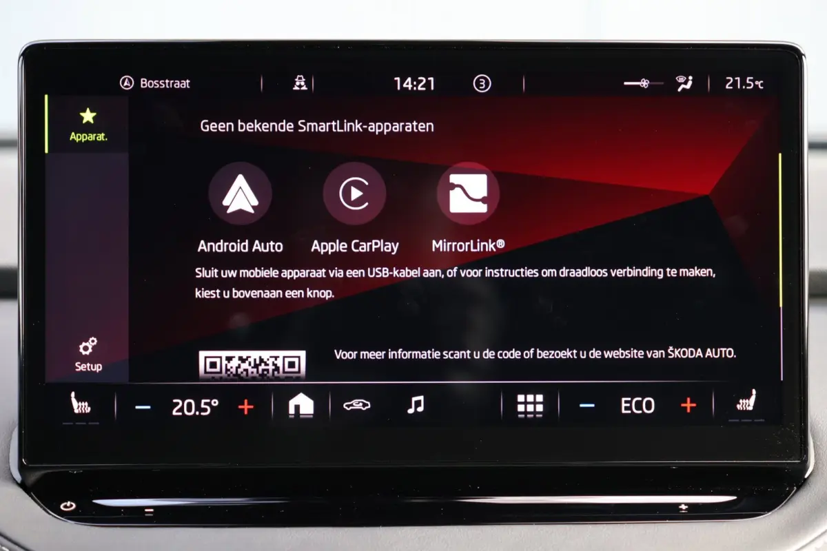 80 Sportline | panoramadak | adap. cruise | keyless entry | rijstrooksensor | apple carplay | camera | 1e eig | BTW