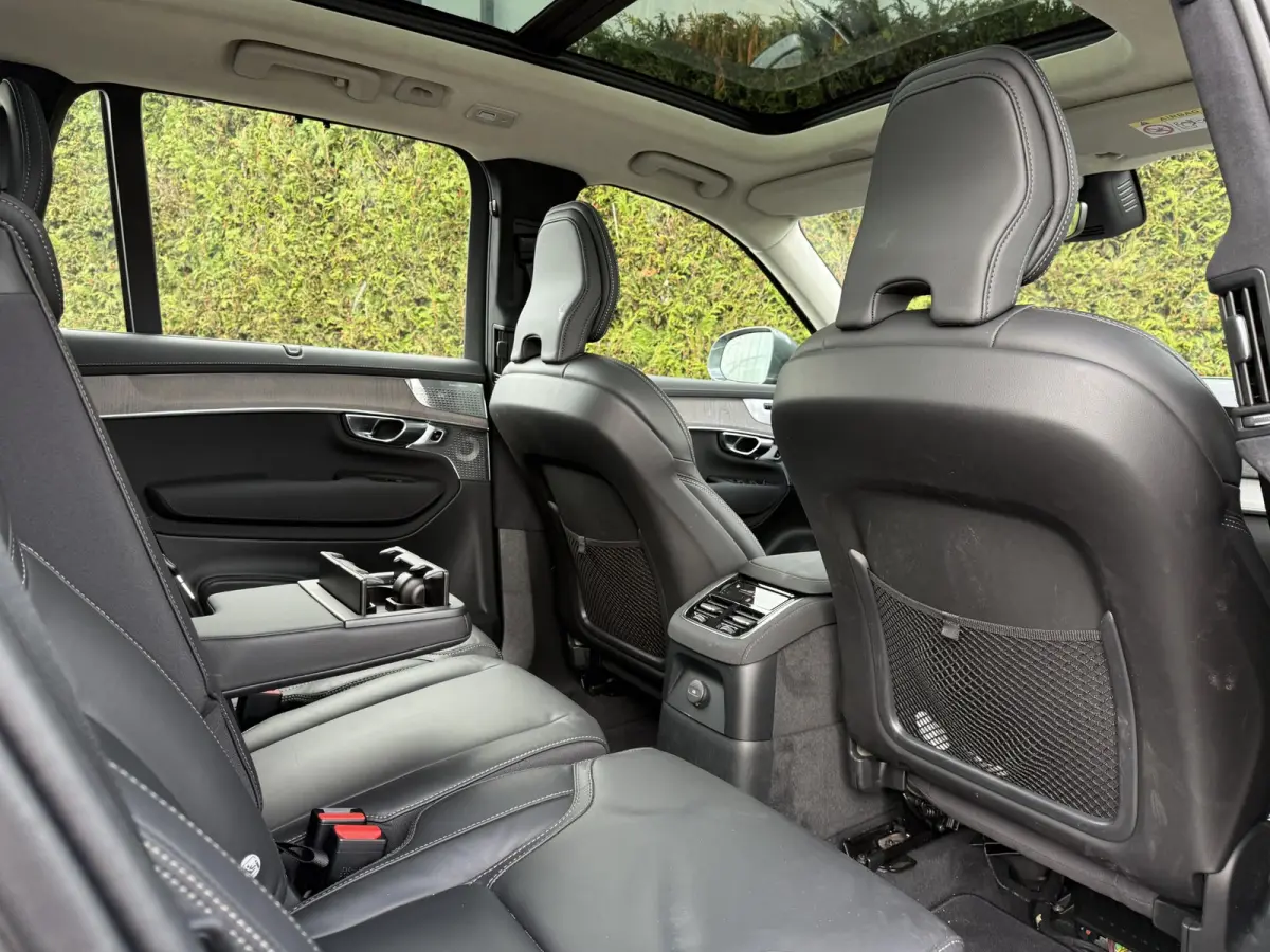 T8 Plug-in hybrid AWD Ultra Bright Exec. Ed.