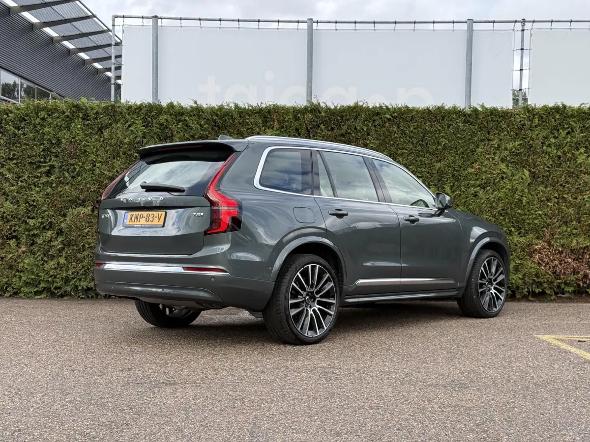 T8 Plug-in hybrid AWD Ultra Bright Exec. Ed.