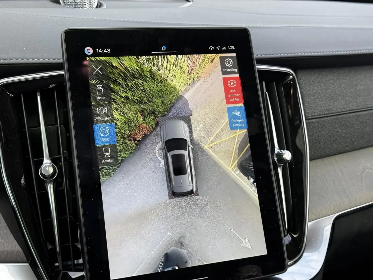 T8 Plug-in hybrid AWD Ultra Bright Exec. Ed.