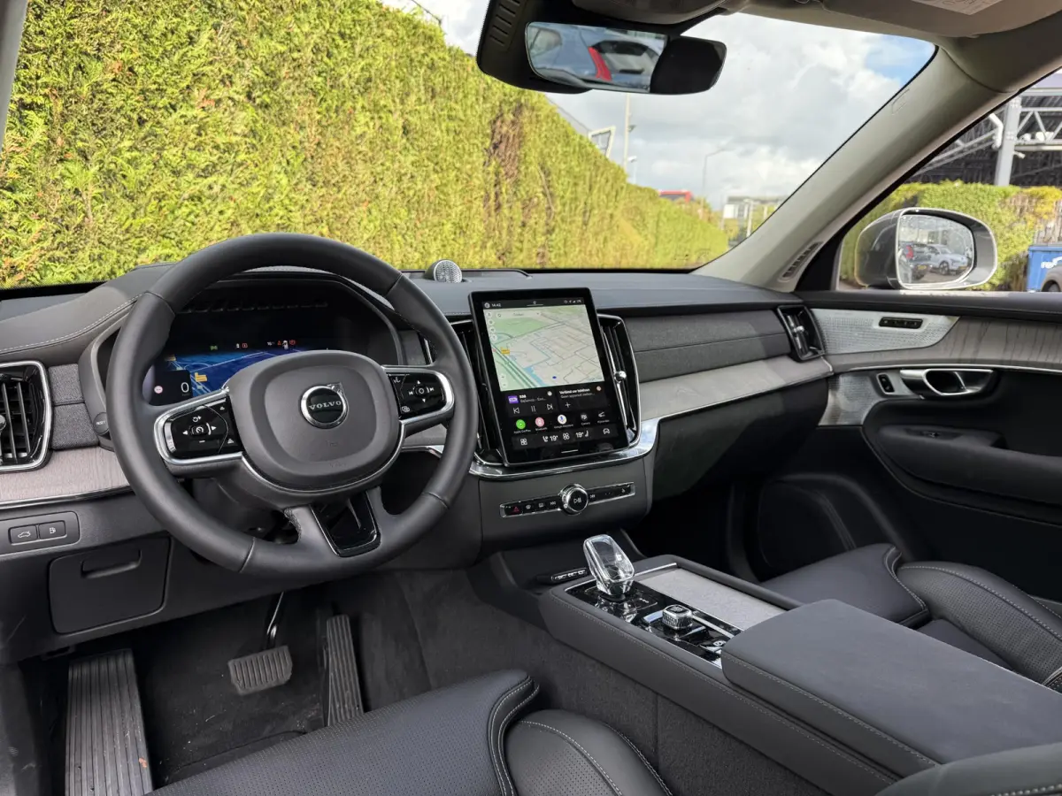 T8 Plug-in hybrid AWD Ultra Bright Exec. Ed.