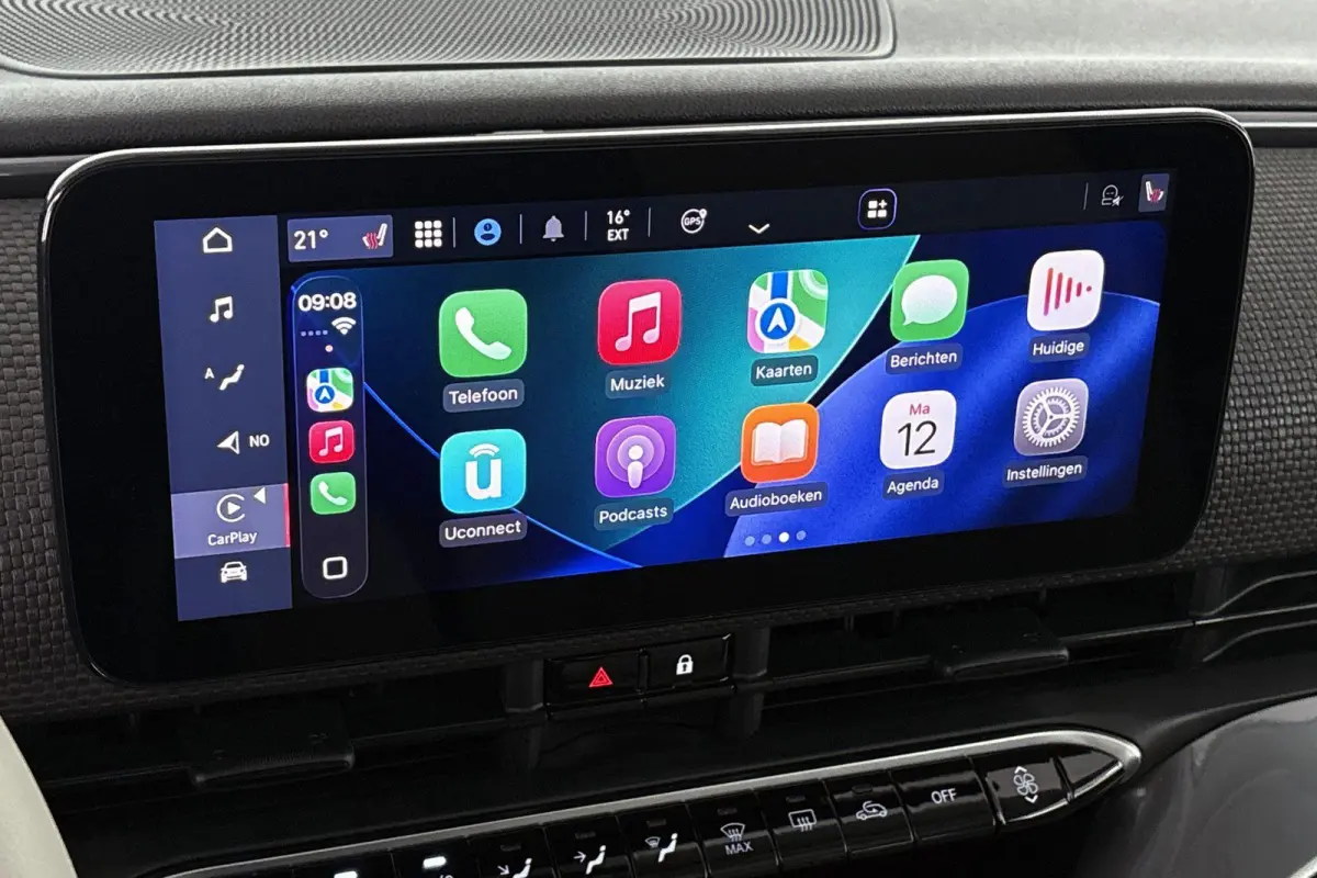 La Prima 42 kWh Pano Leder Stoelverwarming JBL Camera Apple CarPlay