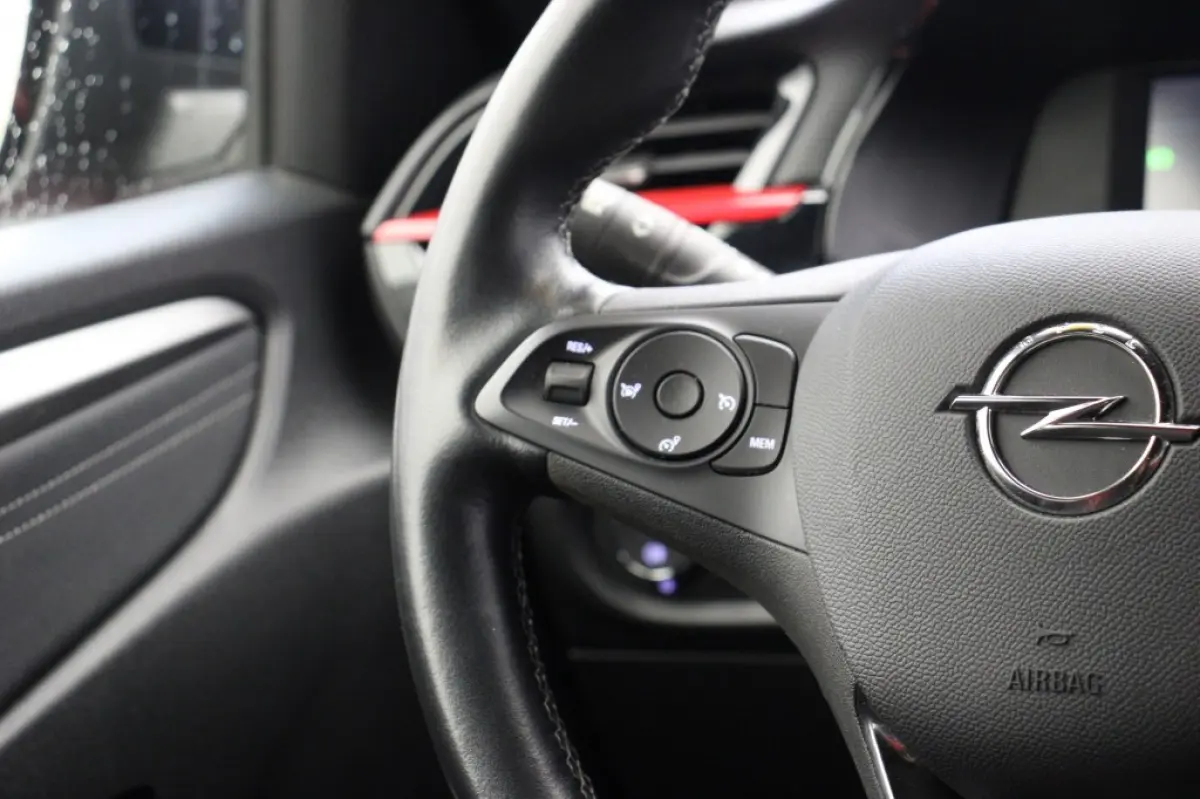 1.2 GS Line 102 PK - Carplay, Camera, Cruise