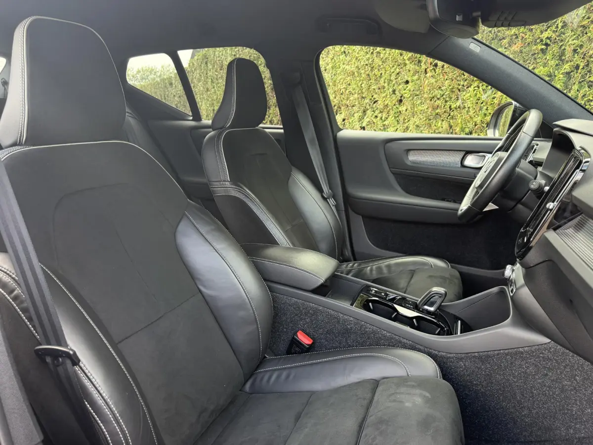 T5 R-Design Elec.Stoel H&K Audio | Donker Glas | Trekhaak |