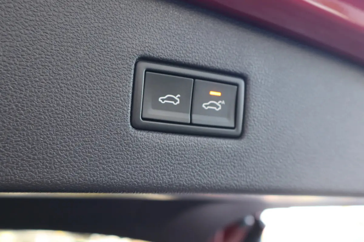 2.0 TSI 4Motion Highline 180PK TREKHAAK | Apple Carplay/Android Auto|telefoonintegratie premium | Cruise control adaptief | Elektrisch verstelbare stoel(en) met geheugen