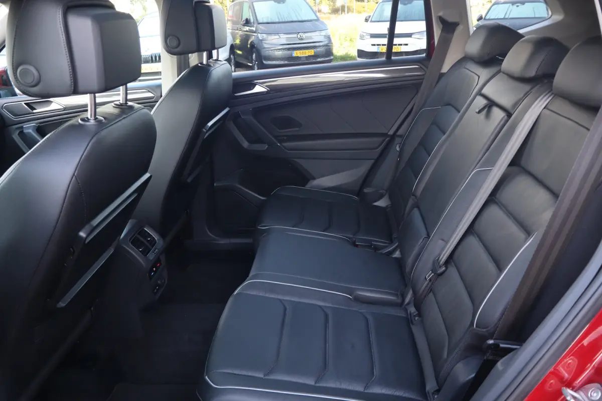 2.0 TSI 4Motion Highline 180PK TREKHAAK | Apple Carplay/Android Auto|telefoonintegratie premium | Cruise control adaptief | Elektrisch verstelbare stoel(en) met geheugen