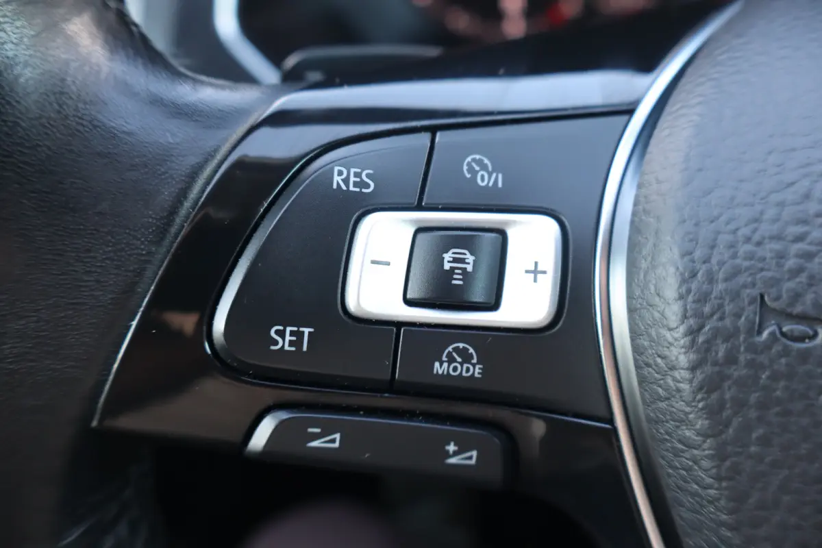 2.0 TSI 4Motion Highline 180PK TREKHAAK | Apple Carplay/Android Auto|telefoonintegratie premium | Cruise control adaptief | Elektrisch verstelbare stoel(en) met geheugen