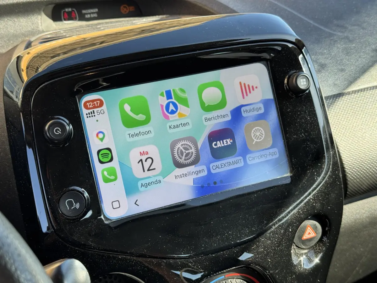 1.0 Feel 5-DEURS AIRCO/CARPLAY/CAMERA/NL-AUTO