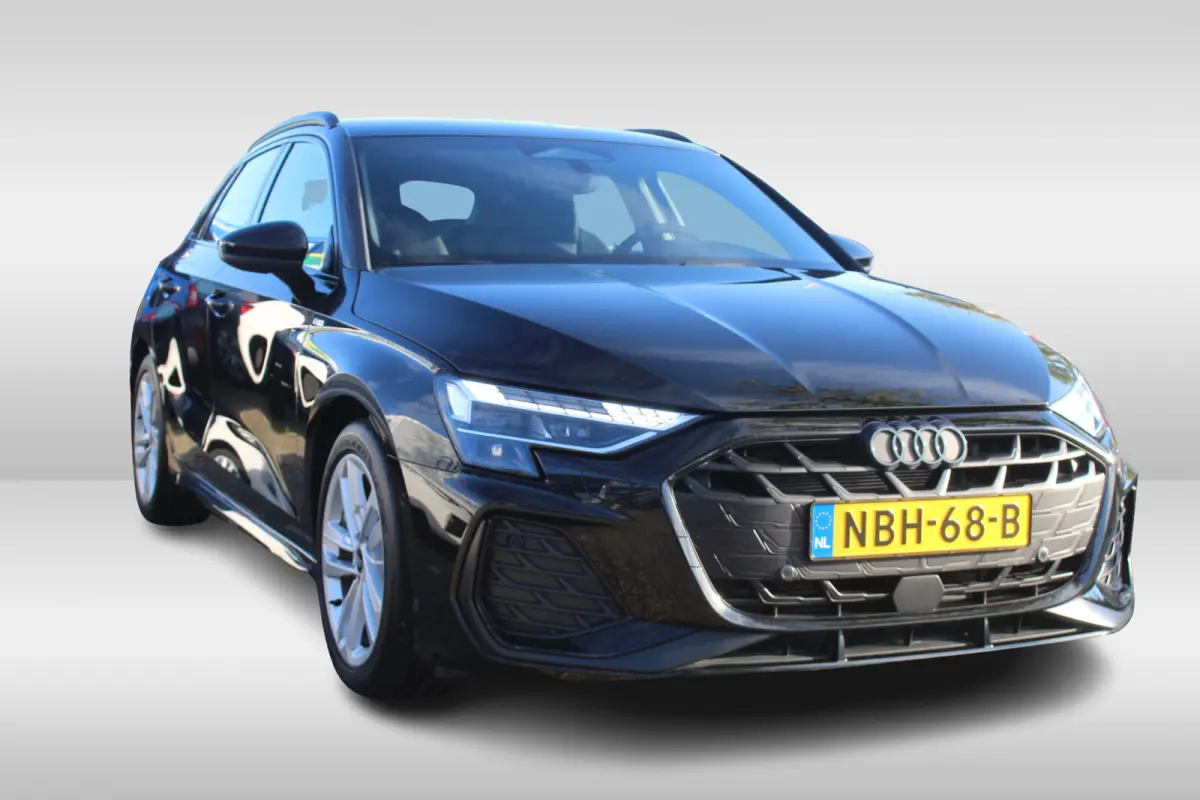 35 TFSI S edition l S-Line l Stoelverwarming l Adaptieve Cruise Control l PDC l Lane Assist l Clima l Navi l  DAB