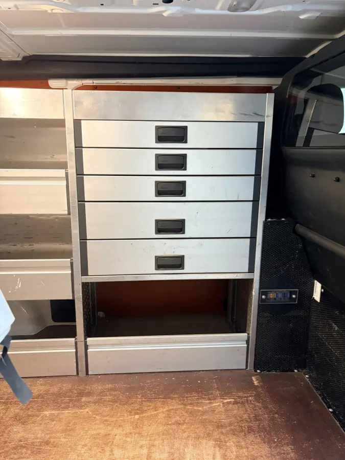 Servicewagen 1.6 BlueHDI 95pk euro6 L2H1 V230 omvormer BOTT inrichting Standkachel Trekhaak 2000KG, RIJKLAARPRIJS!
