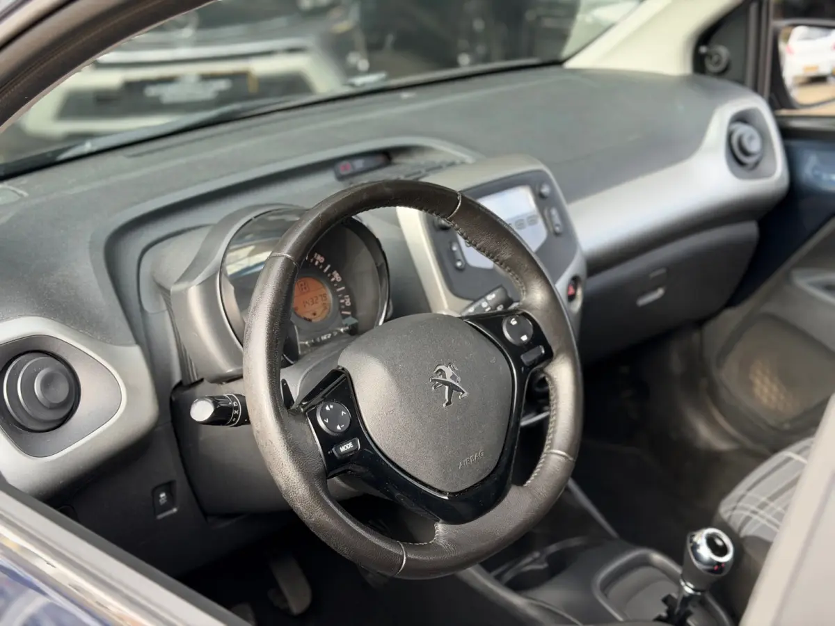 1.0 e-VTi Active 5drs 2016 AUT AIRCO APK NAP!