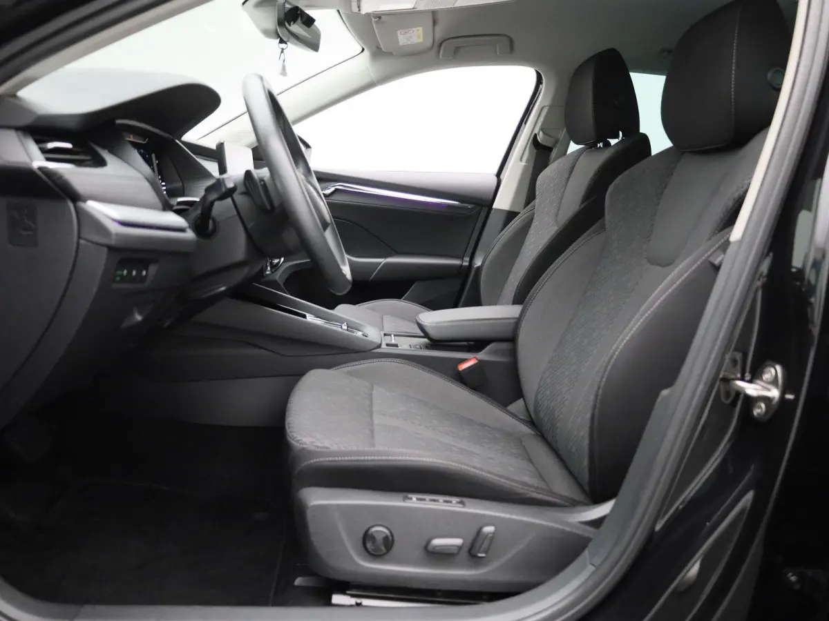 1.5 e-TSI Business Edition Plus | Trekhaak | Achteruitrijcamera | Head-up display | Elektrische stoelen | Carplay |