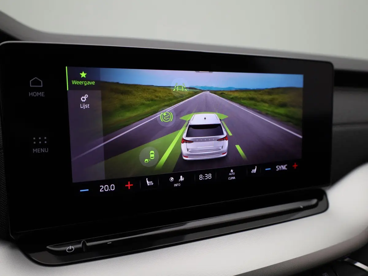 1.5 e-TSI Business Edition Plus | Trekhaak | Achteruitrijcamera | Head-up display | Elektrische stoelen | Carplay |
