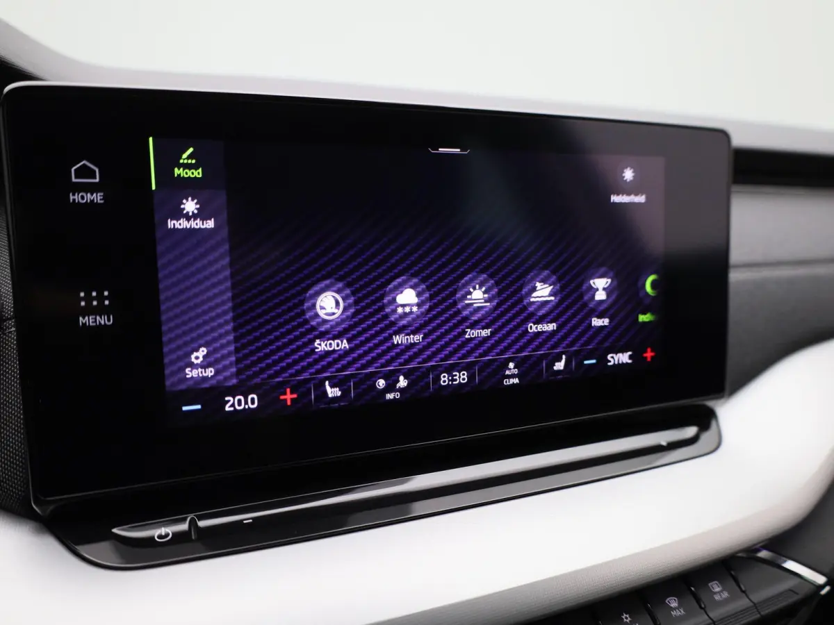 1.5 e-TSI Business Edition Plus | Trekhaak | Achteruitrijcamera | Head-up display | Elektrische stoelen | Carplay |
