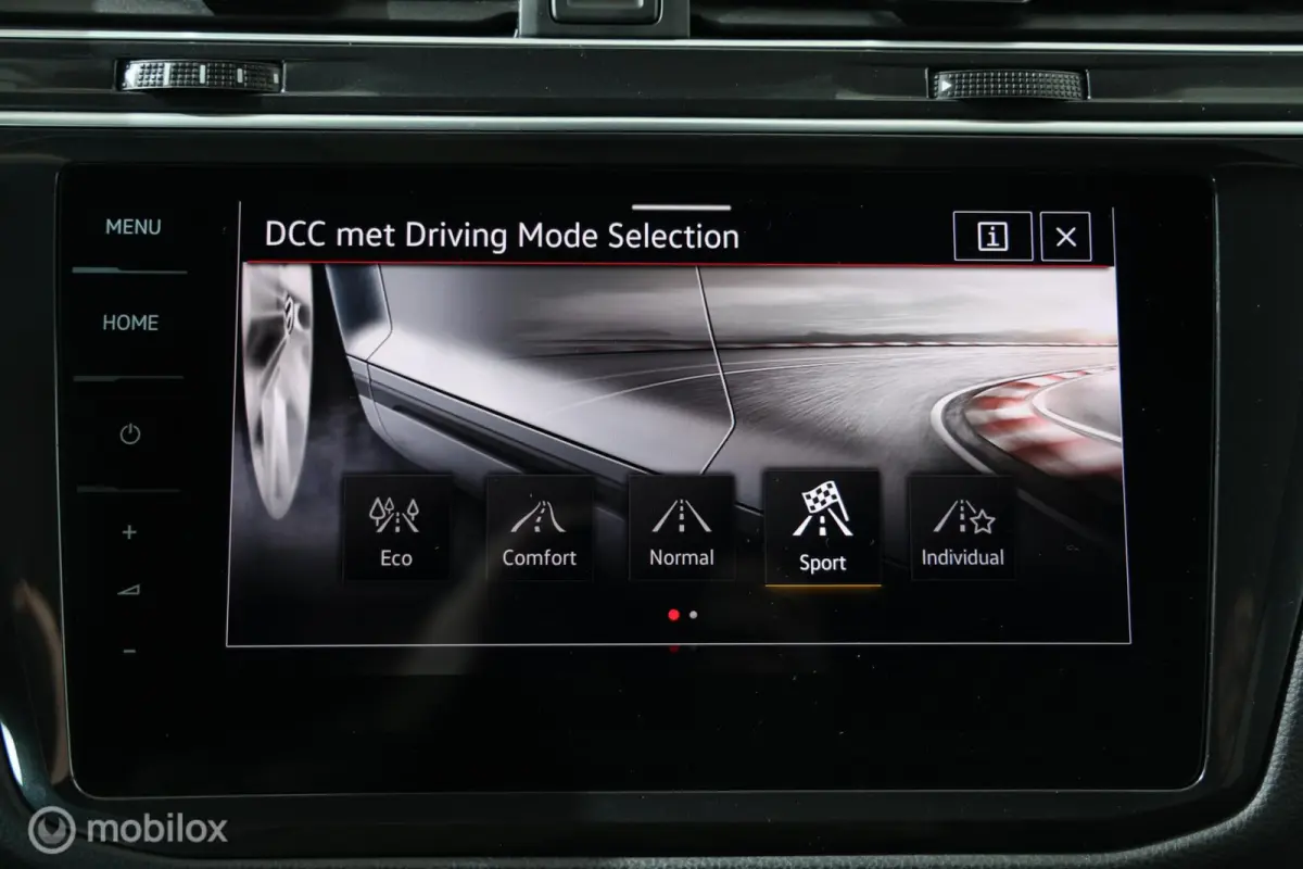 1.4 TSI eHybrid R-Line Business+ - Pano - Stuur/Stoelverwarming - Trekhaak Elektrisch - Carplay
