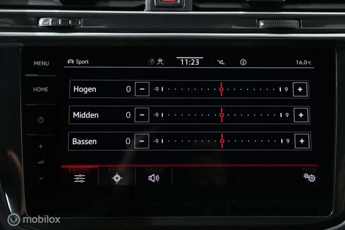 1.4 TSI eHybrid R-Line Business+ - Pano - Stuur/Stoelverwarming - Trekhaak Elektrisch - Carplay