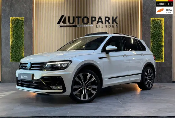 2.0 TSI 4Motion Highline 3X R-Line |PANO|HuD|MEMORY|CAMERA|CARPLAY|ACC|DODEHOEK|LEDER|20INCH|TREKHAAK|220PK|VOL!