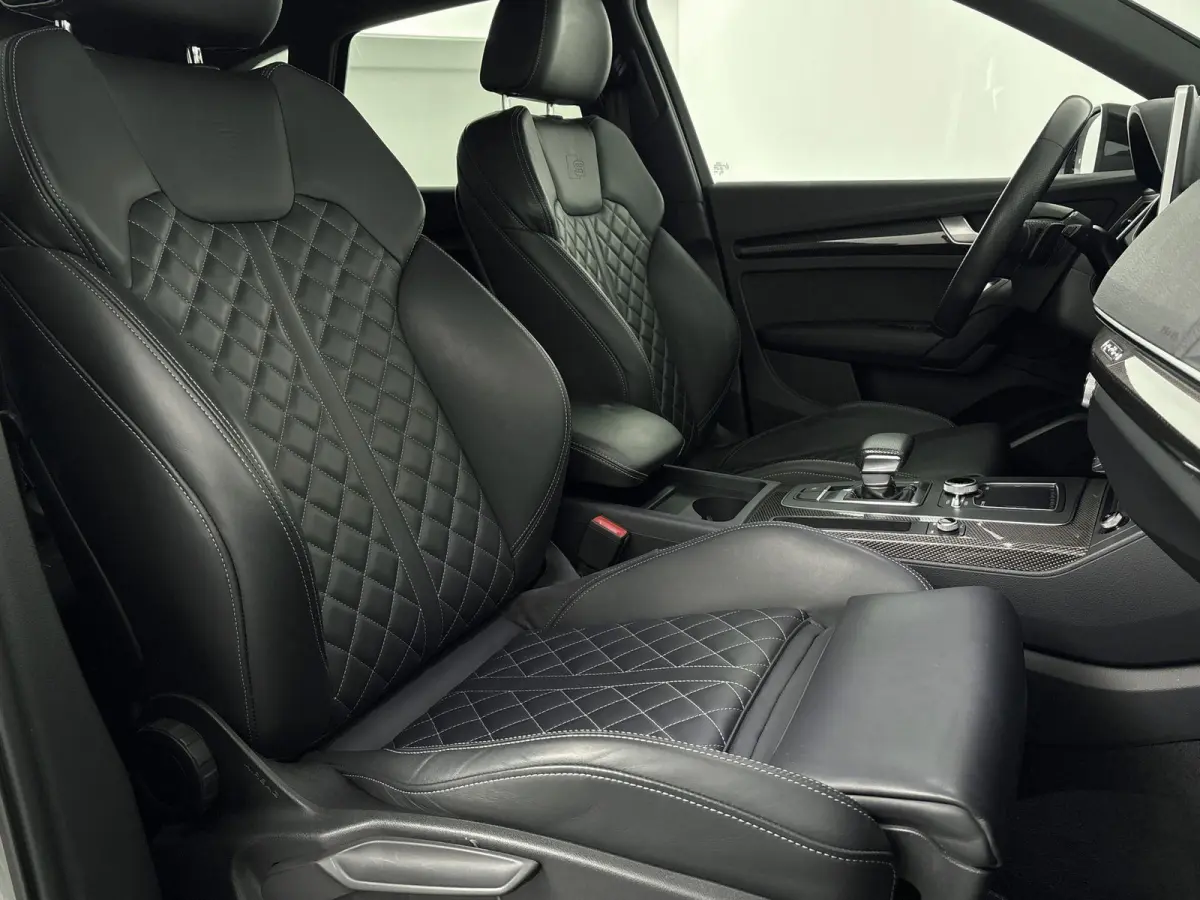 2.0 TFSI quattro Sport S Line Black Edition | Origineel Nederlands | Elektrische trekhaak | Stoelverwarming | Elektrische achterklep |