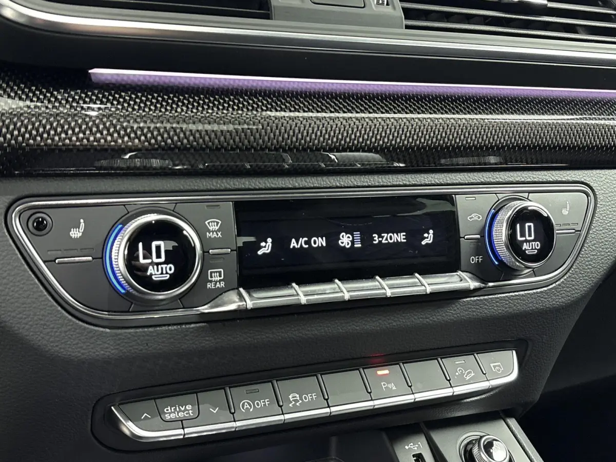 2.0 TFSI quattro Sport S Line Black Edition | Origineel Nederlands | Elektrische trekhaak | Stoelverwarming | Elektrische achterklep |