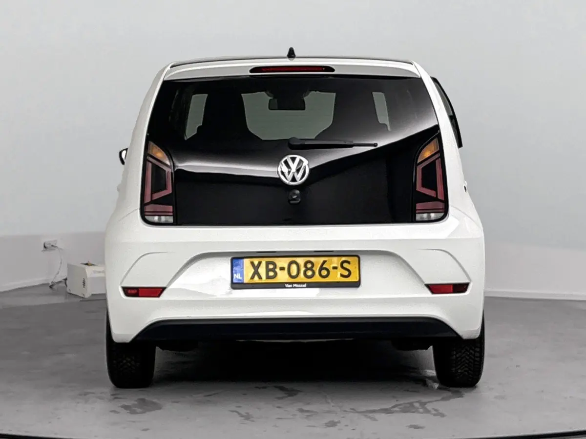 Up! 1.0 BMT move up! Airco | Radio | Elektrische en verwarmbare spiegels |