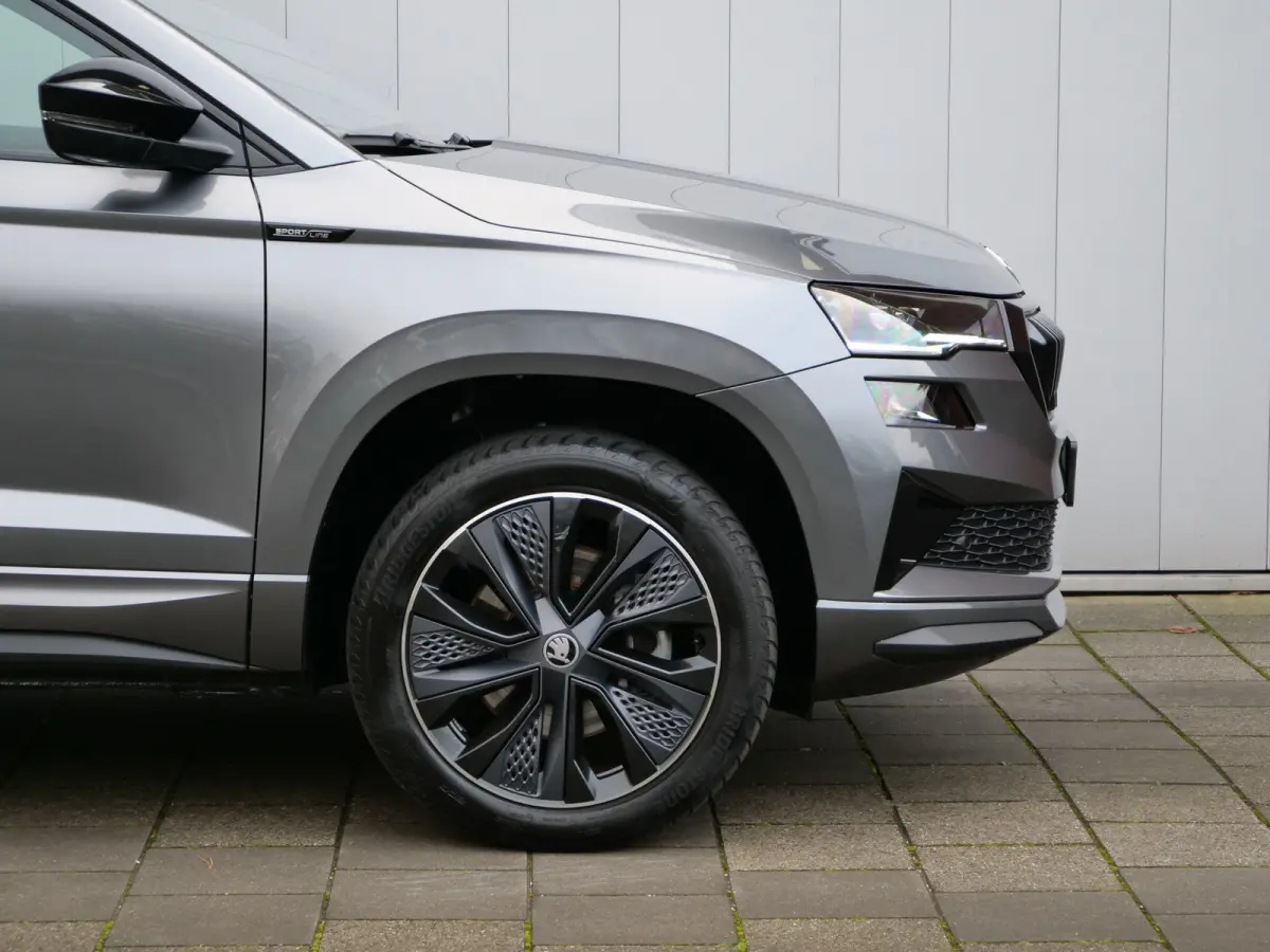 1.5 TSI ACT Sportline Business 150 Pk Automaat Navigatie / Camera / Apple Carplay / DAB / Trekhaak