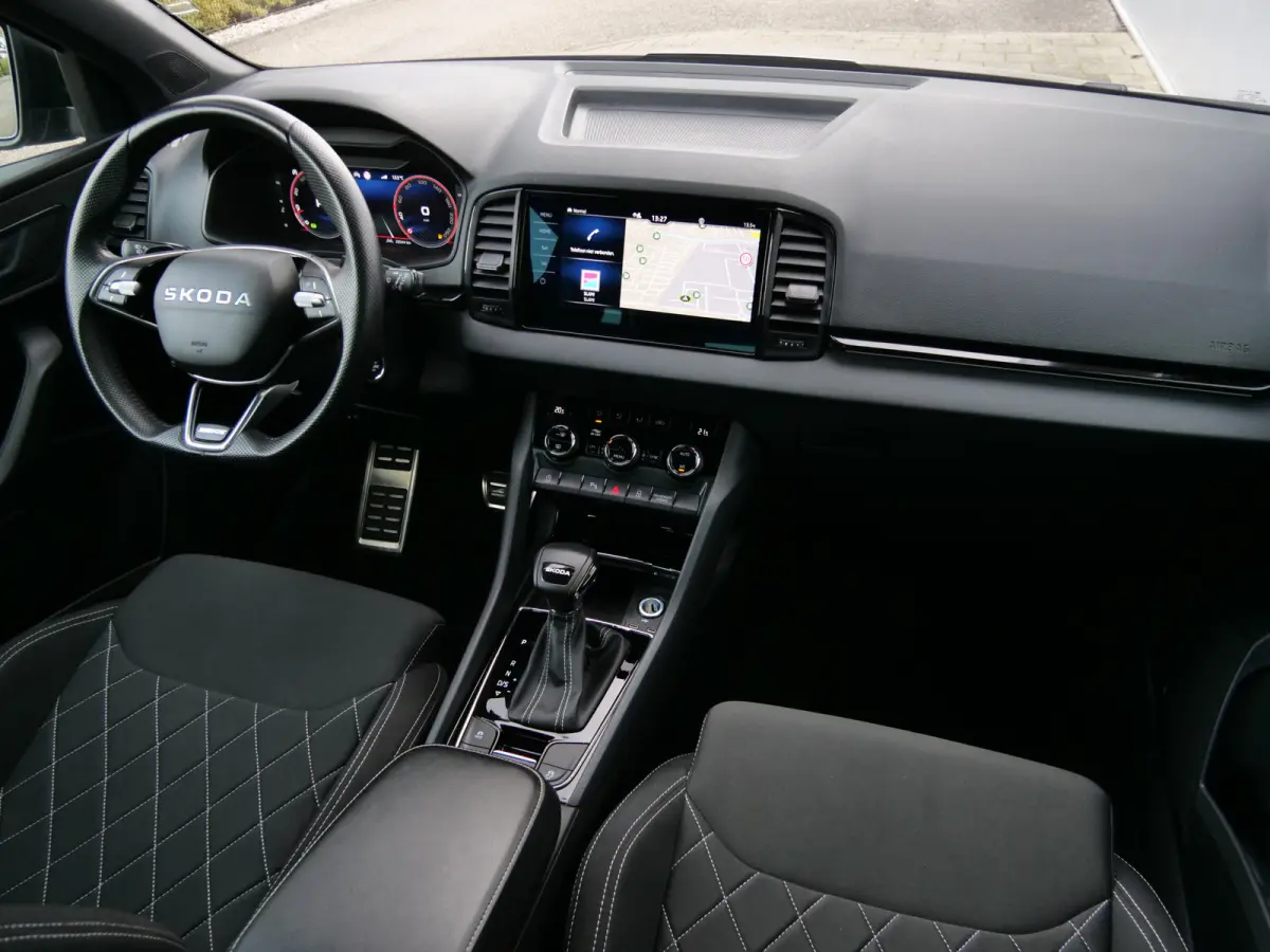 1.5 TSI ACT Sportline Business 150 Pk Automaat Navigatie / Camera / Apple Carplay / DAB / Trekhaak