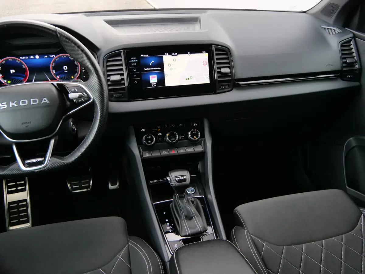 1.5 TSI ACT Sportline Business 150 Pk Automaat Navigatie / Camera / Apple Carplay / DAB / Trekhaak