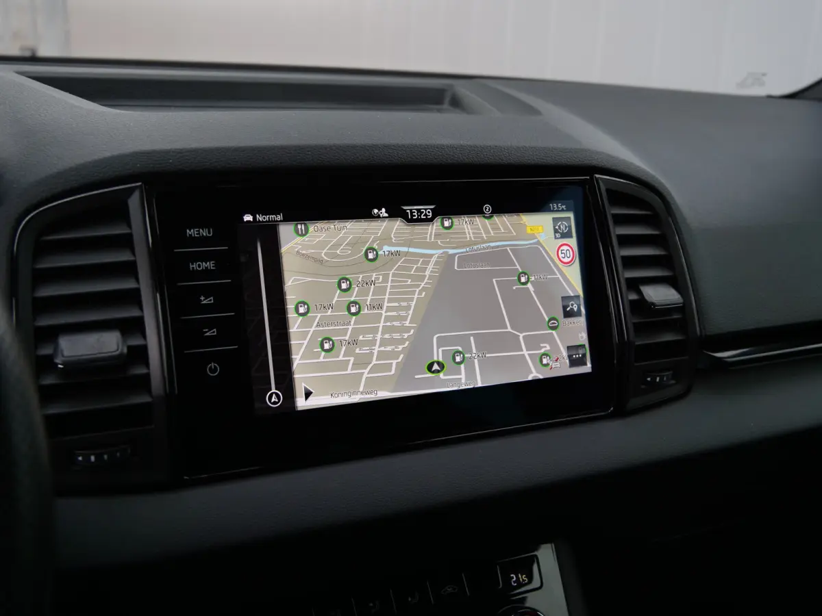 1.5 TSI ACT Sportline Business 150 Pk Automaat Navigatie / Camera / Apple Carplay / DAB / Trekhaak
