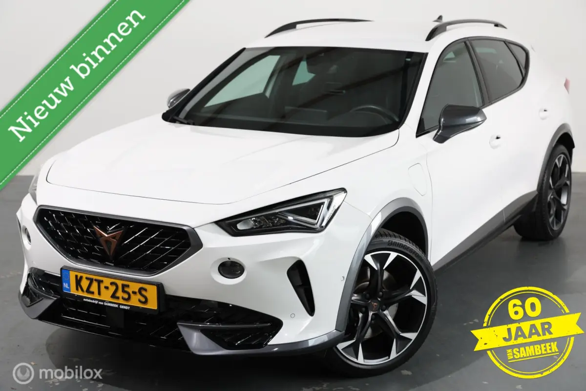 1.4 e-Hybrid VZ Performance - Stuur/Stoelverwarming - Carplay - Camera