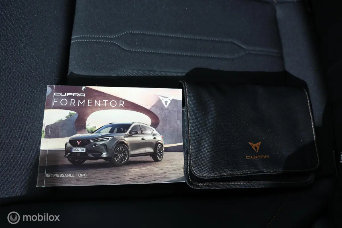 1.4 e-Hybrid VZ Performance - Stuur/Stoelverwarming - Carplay - Camera
