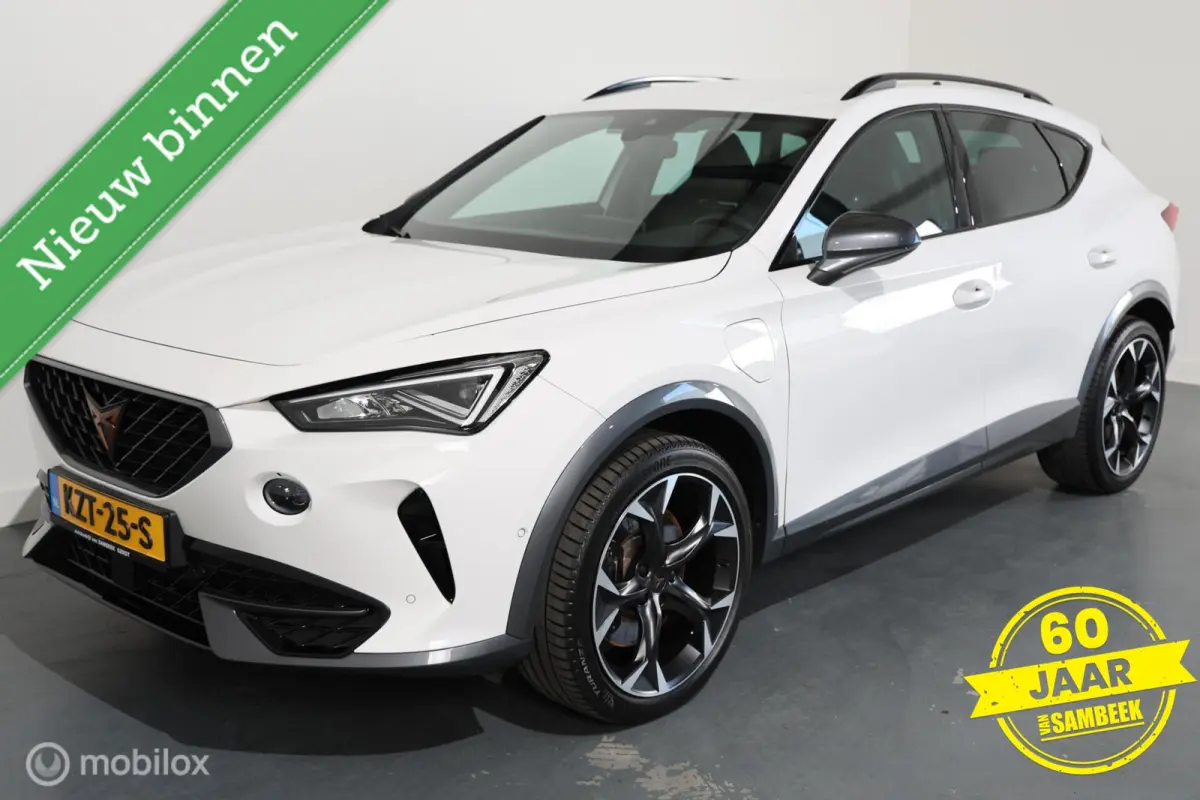 1.4 e-Hybrid VZ Performance - Stuur/Stoelverwarming - Carplay - Camera