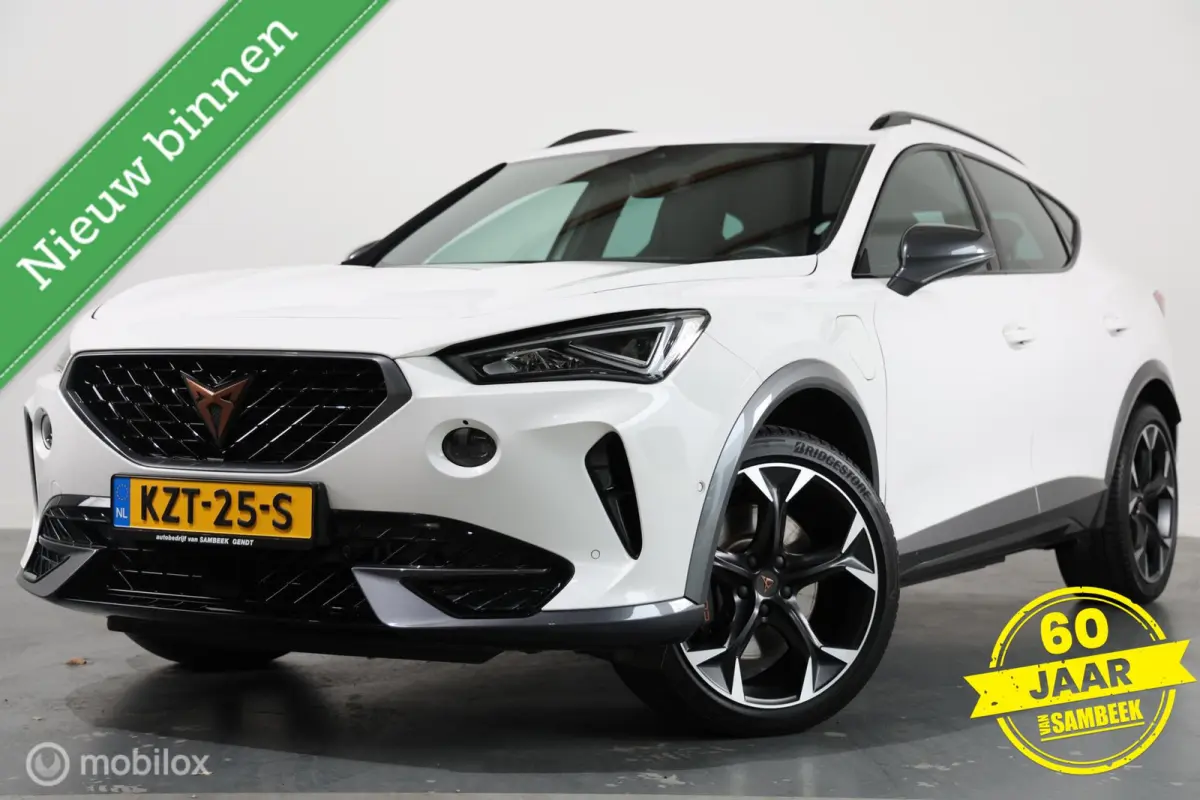 1.4 e-Hybrid VZ Performance - Stuur/Stoelverwarming - Carplay - Camera